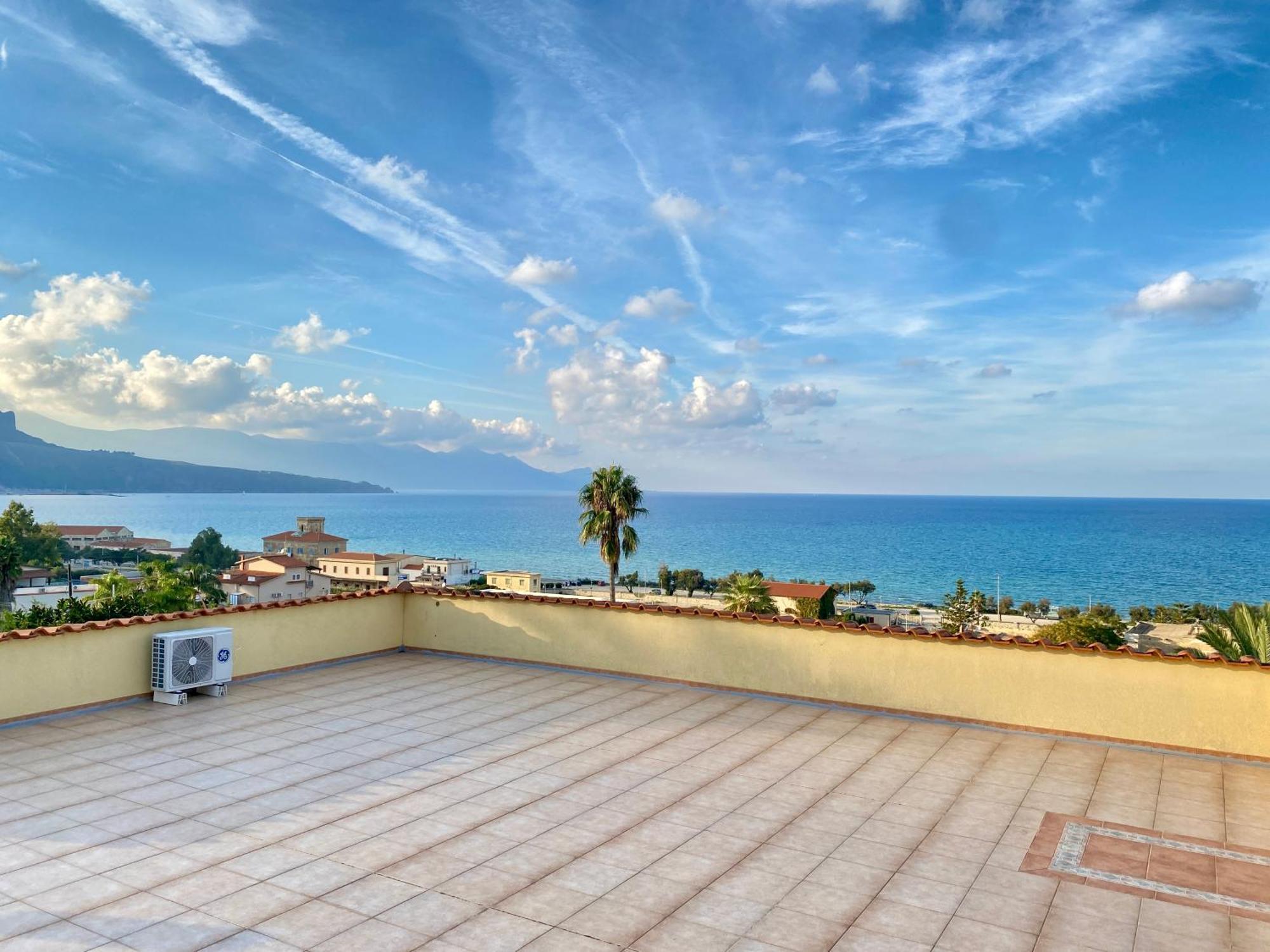 Villa Mare Giuggiola Алькамо-Марина Экстерьер фото